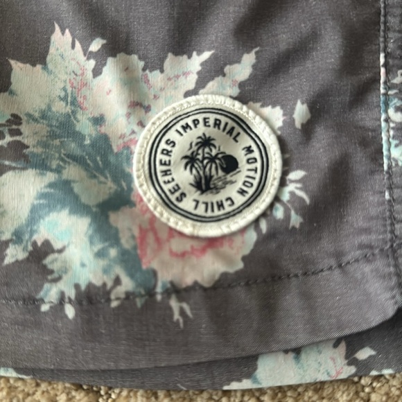 Imperial Motion size small men’s swim trunks - Picture 3 of 4